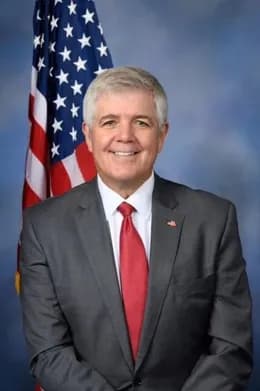 Cliff Bentz official portrait