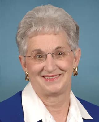 Virginia Foxx official portrait