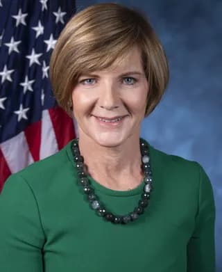 Susie Lee official portrait